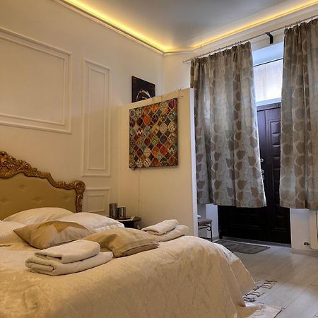 Vintage Apartment Kotlyarska10 Лвив Екстериор снимка
