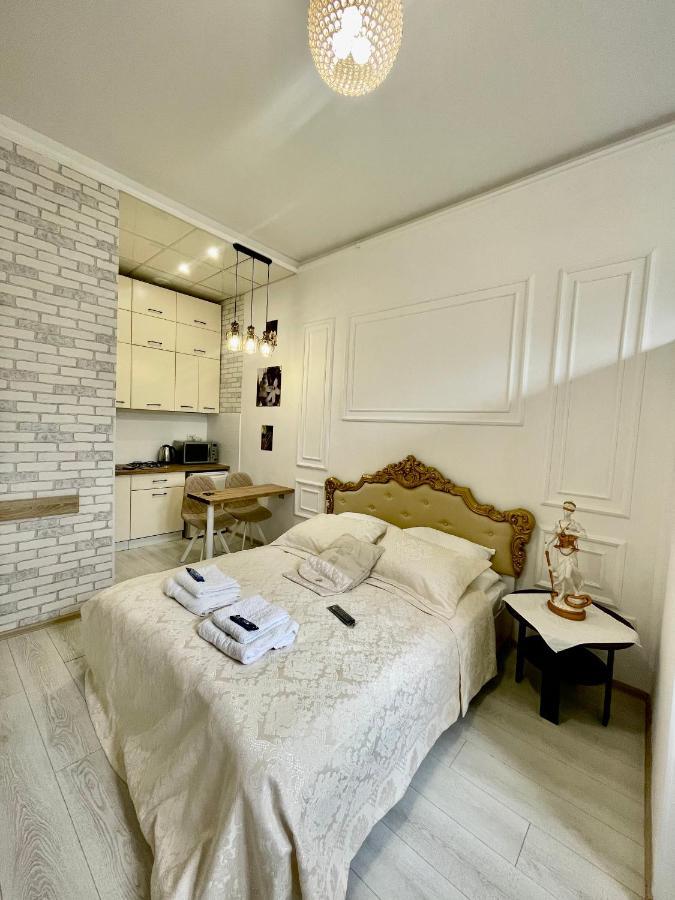 Vintage Apartment Kotlyarska10 Лвив Екстериор снимка